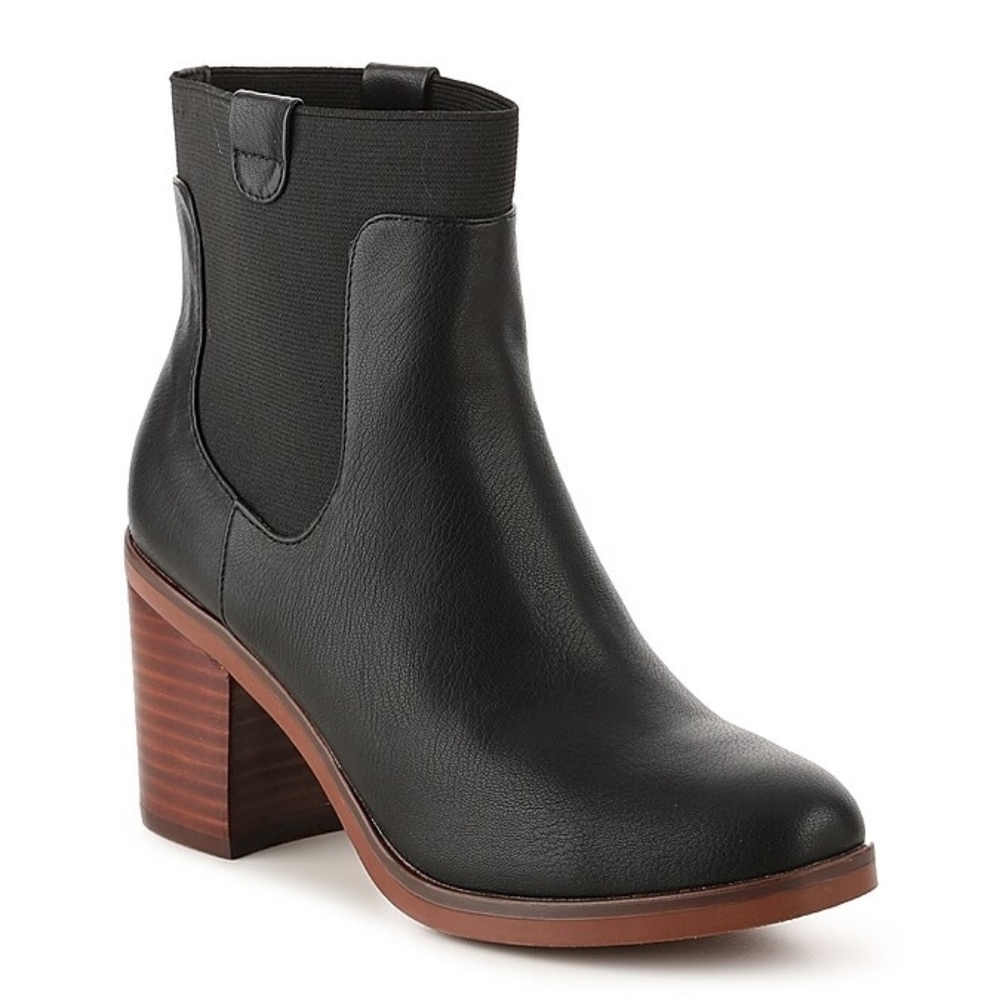 KENSIE BOOTIES BLACK SIZE 8M